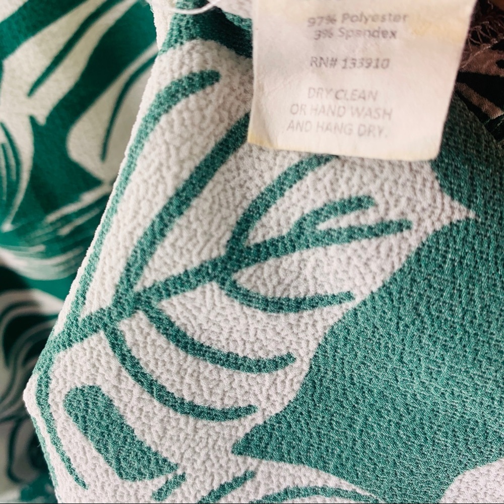 Show Me your MuMu Monstera Romper - Picture 12 of 16
